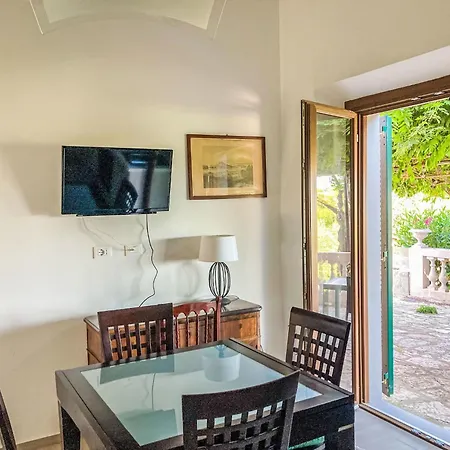Apartamento Maria-teresa-1 By Interhome